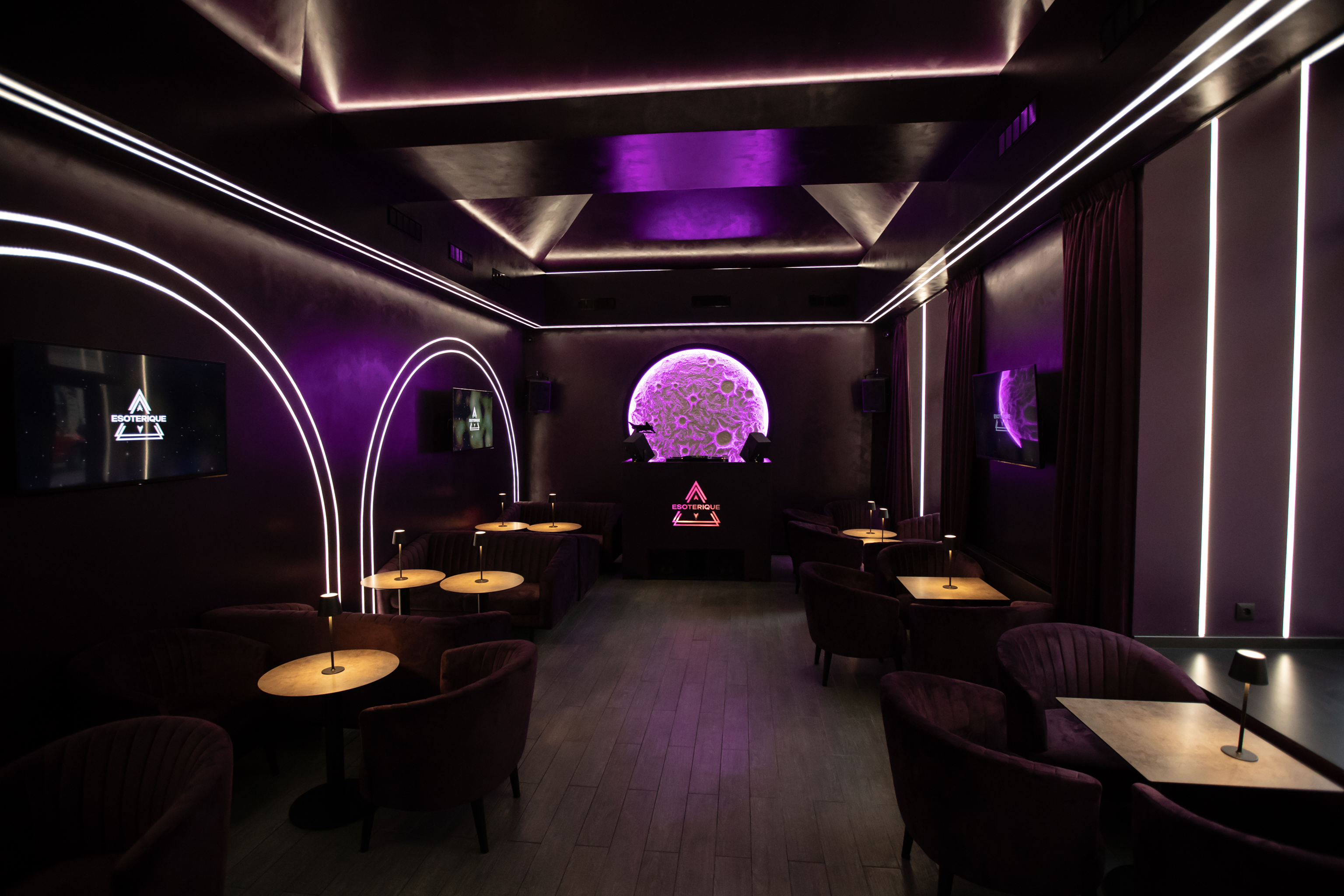 Tower Park — bar
